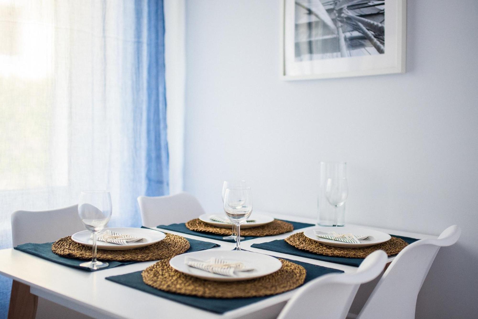 Przylesny Apartament Przy Dworcu Z Miejscem Postojowym Gdynia Eksteriør billede
